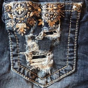 VGUC MISS ME Buckle Easy Crop Size 29